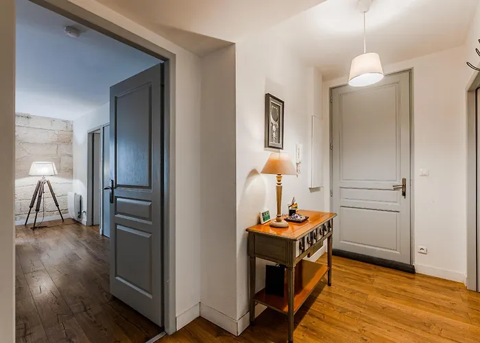Place Du Palais Apartment Bordeaux