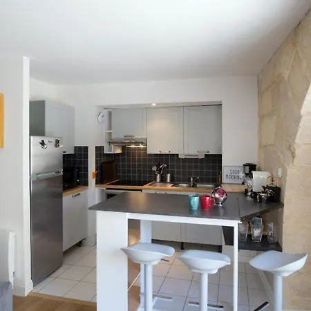 Place Du Palais Apartment